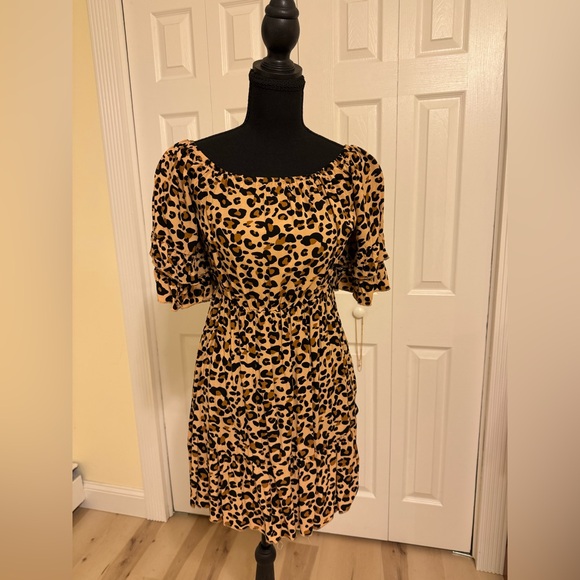 SHEIN Dresses & Skirts - SHEIN Animal Print Ruffle Sleeve Mini Dress